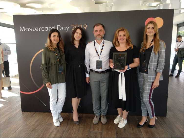 FinComBank a fost distins cu diplomă din partea Mastercard pentru lansarea platformei unice în Moldova Clickpay.md